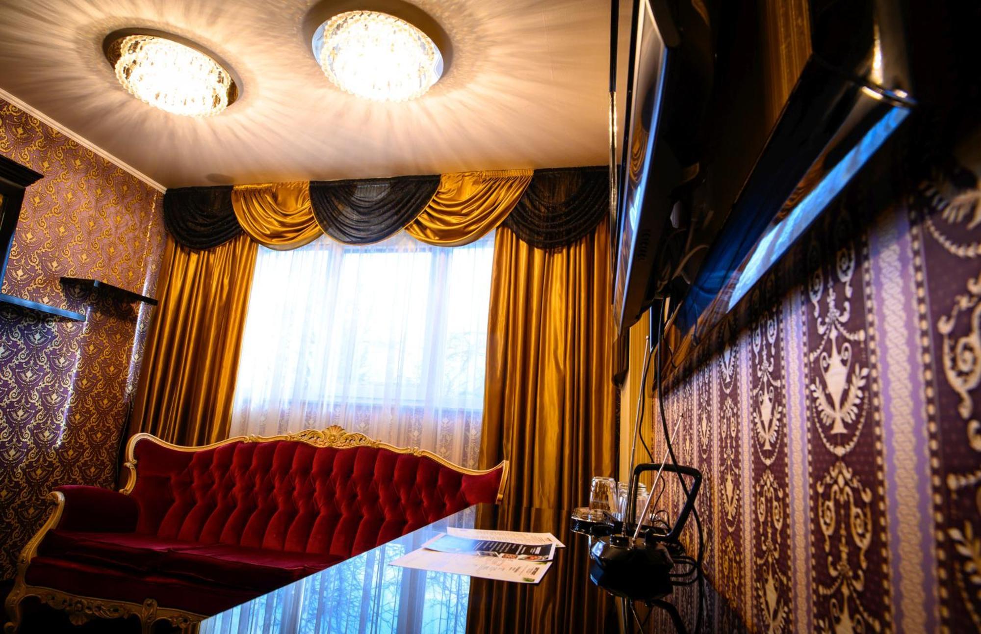 Palermo Panzio Hotel Nyiregyhaza Luaran gambar
