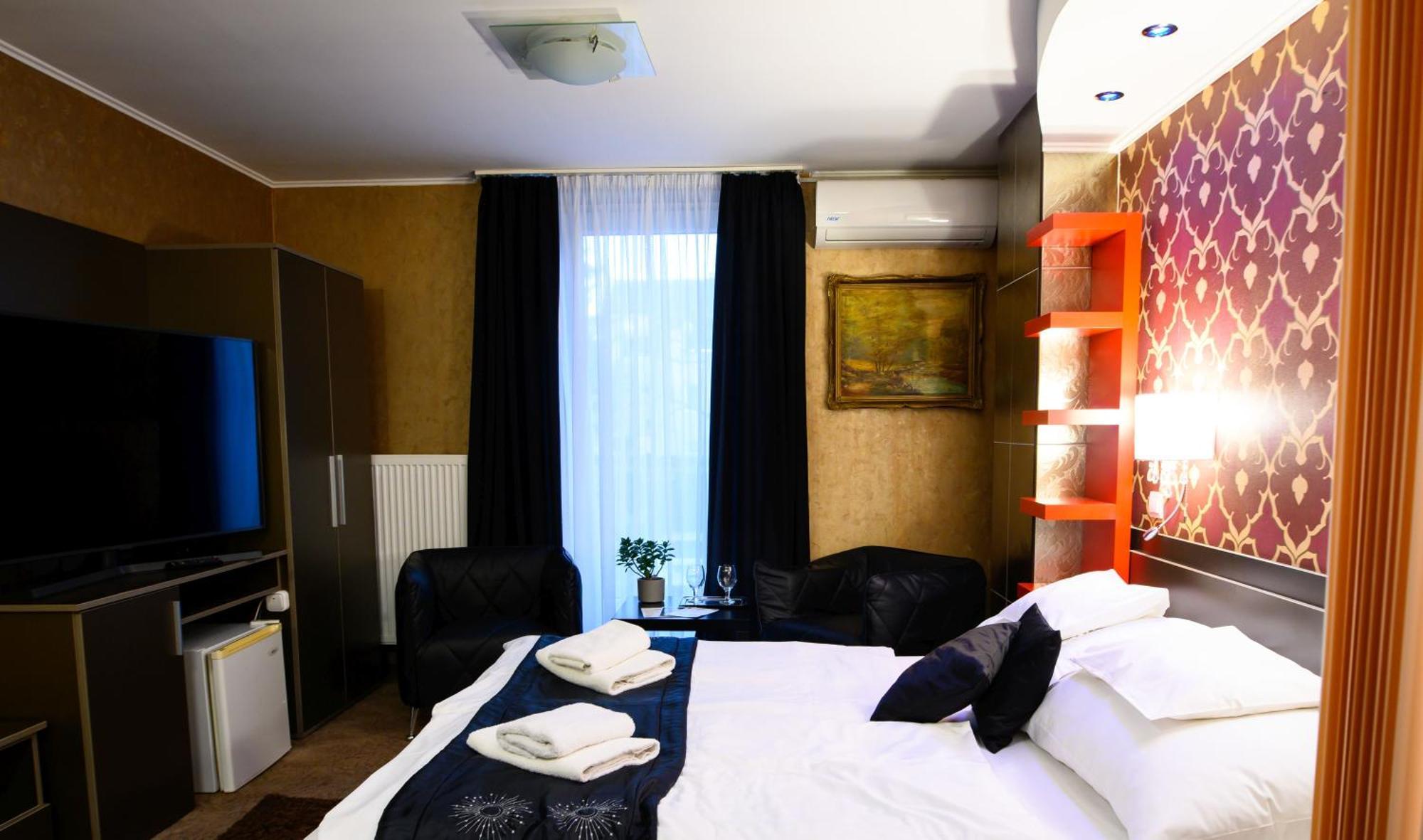 Palermo Panzio Hotel Nyiregyhaza Luaran gambar